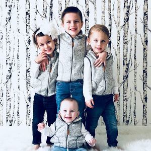 Meet your Posher, Charles